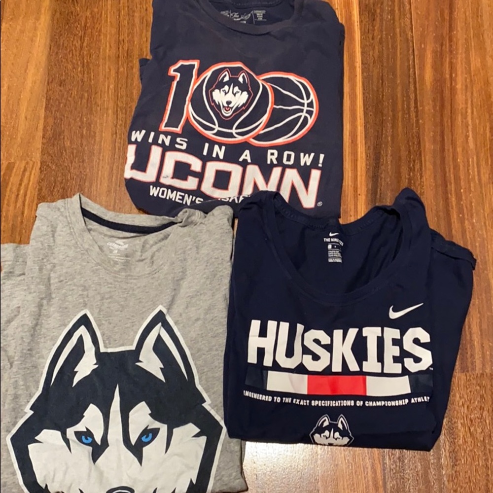 UConn tshirts